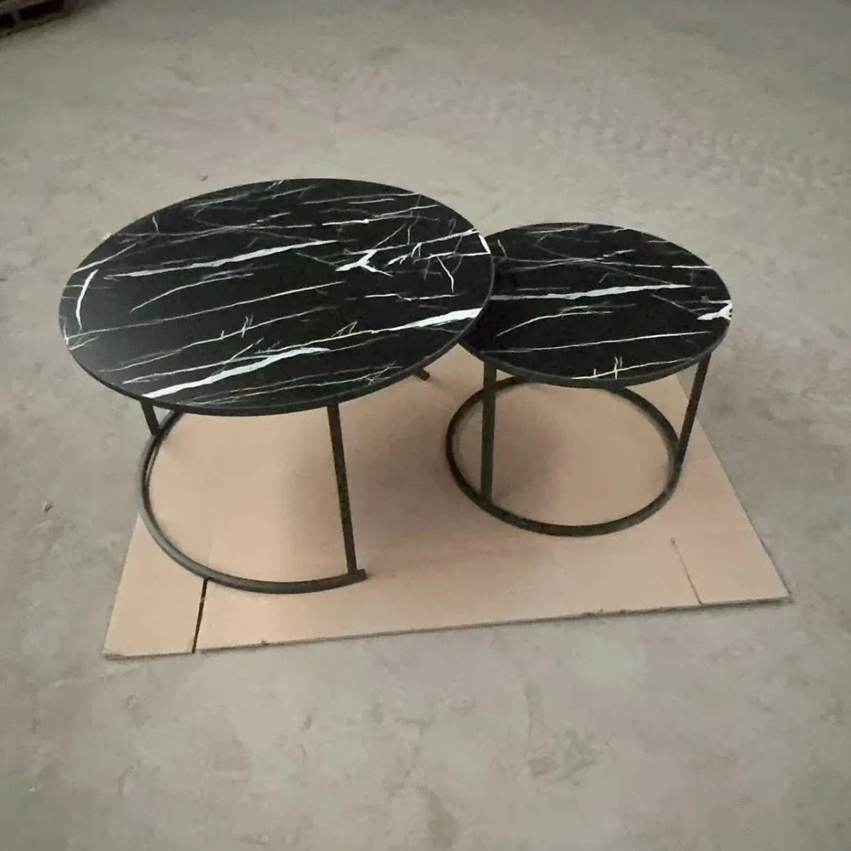 Light Luxury Round Nesting Tables