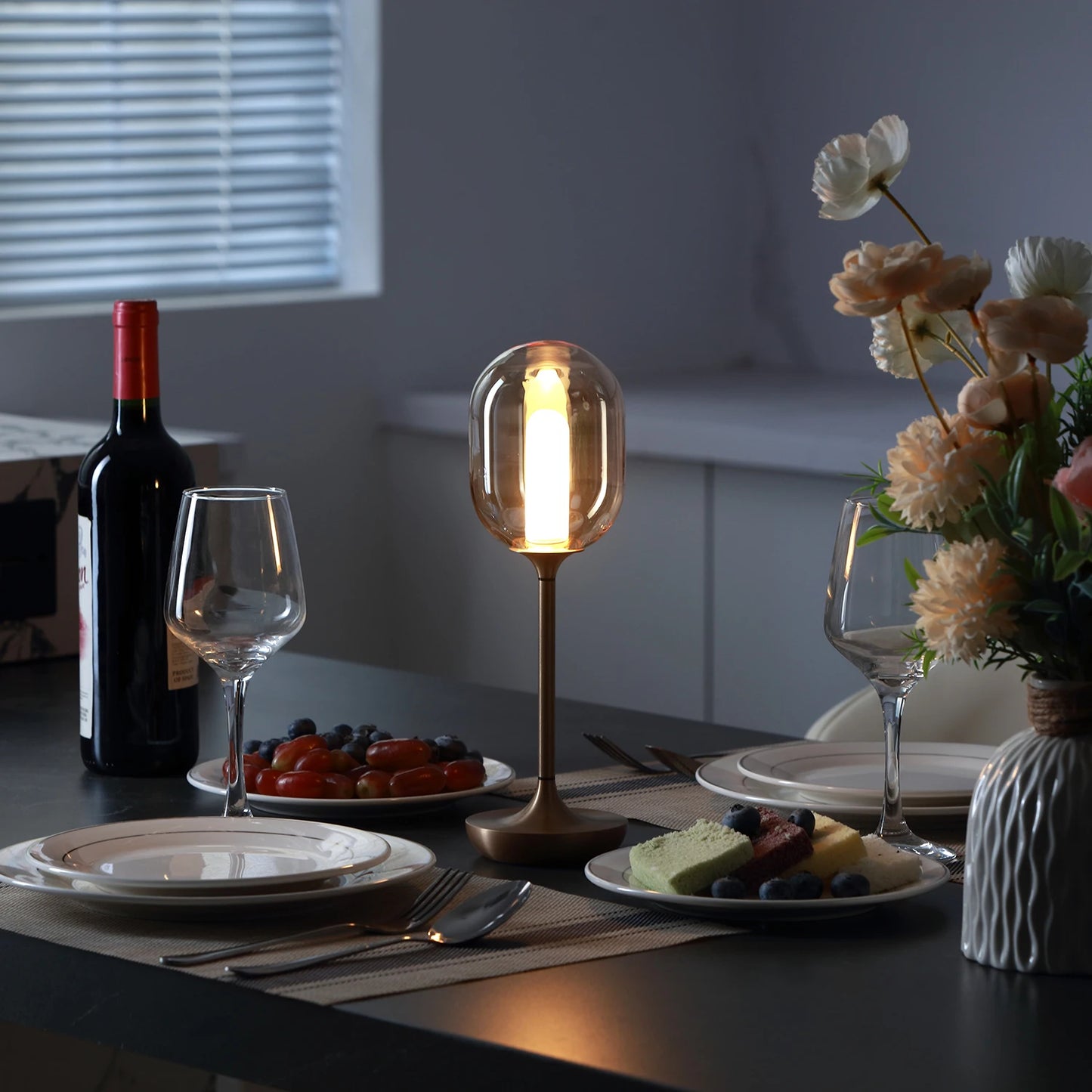 Wireless Glass Table Lamp